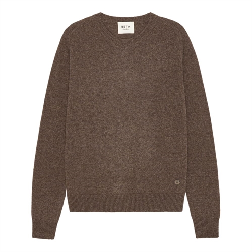 BETA STUDIO ABBIE O-NECK BASIC WALNUT